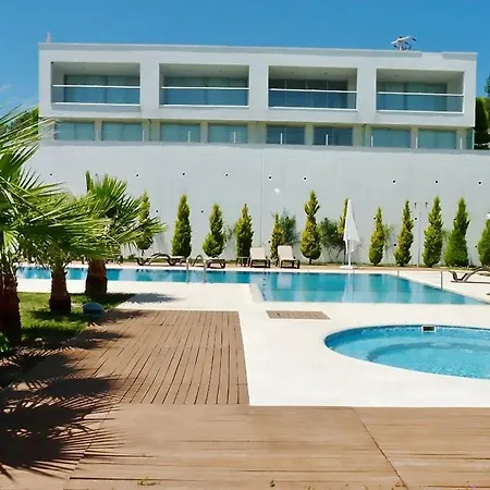 Horizon Sky Cherry 4 * Kıyıkıslacık